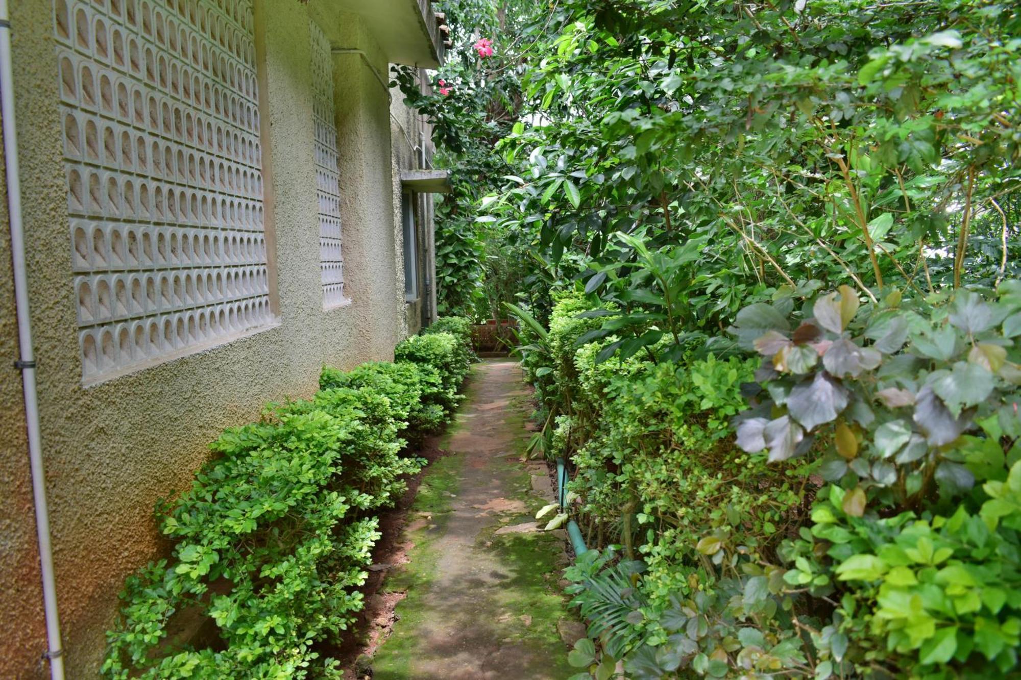 Silent Waters Resorts Yelagiri Exterior photo